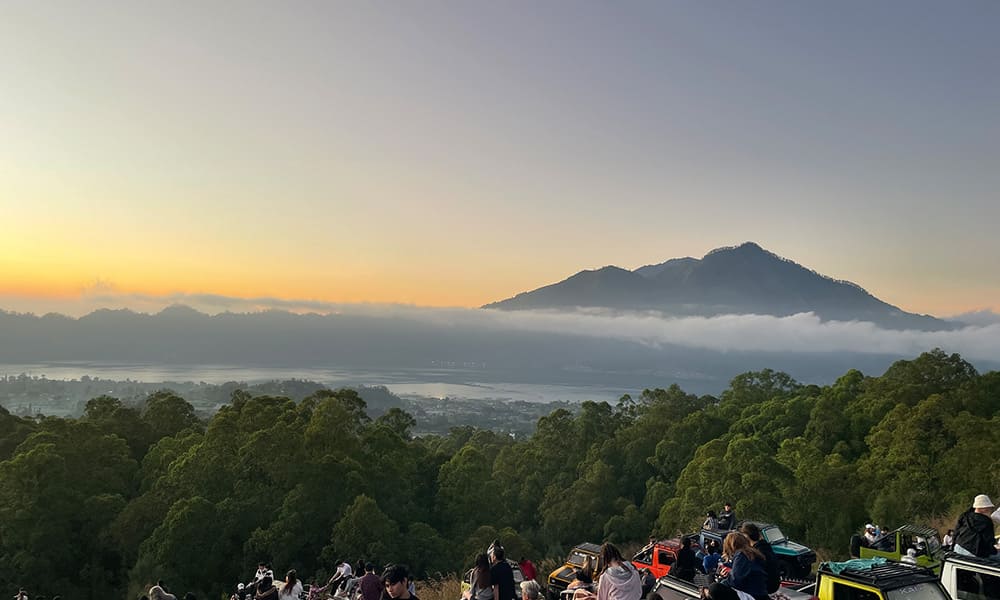 Sunrise Jeep Tour